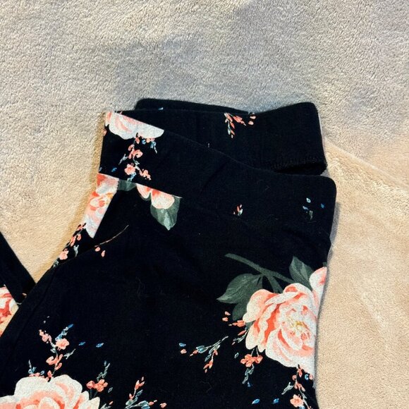 Torrid Size 2 2X Multicolor Floral Pull On Stretch Legging Pants - Picture 2 of 5